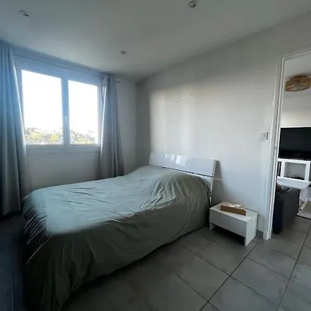 Appartamento 45m2 Proche Centre-ville De Nîmes