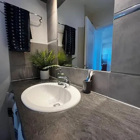 45m2 Proche Centre-ville De Appartamento Nîmes
